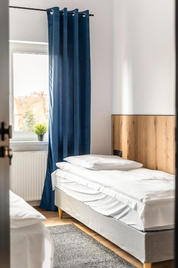 Gems Hostel Głogów 外观 照片