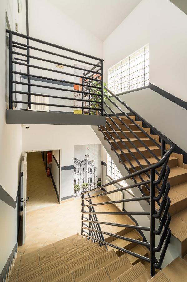 Gems Hostel Głogów 外观 照片